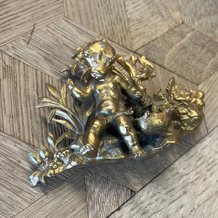 19TH CENTURY SMALL GILT ORMULU  PUTTI WITH NATURE MOTIFS