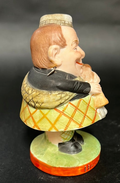 HARRY LOUDER BISQUE GERMAN BAG PIPER BOBBLE