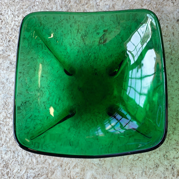 GREEN GLASS SQUARE CATCH ALL DISH