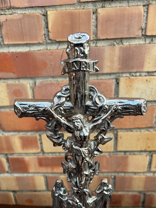 STANDING CHROME METAL CRUCIFIX