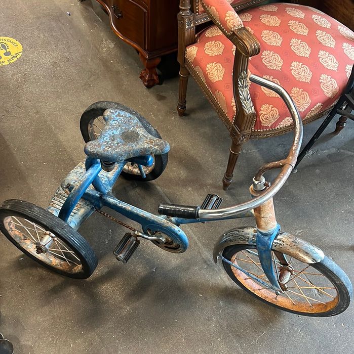 BLUE TRICYCLE CIRCA 1930'S-40'S