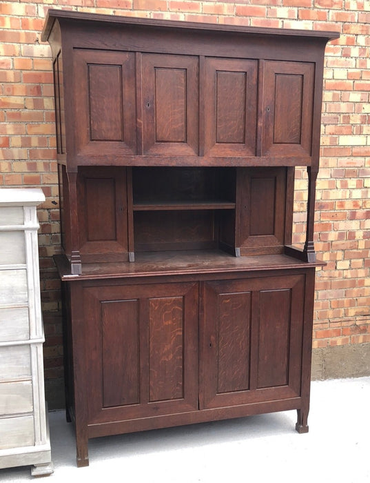 ARTS AND CRAFT OAK BUTLERS CABINET