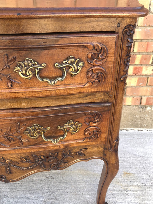 LARGE OAK 2 DRAWER COUNTRY FRENCH CHEST