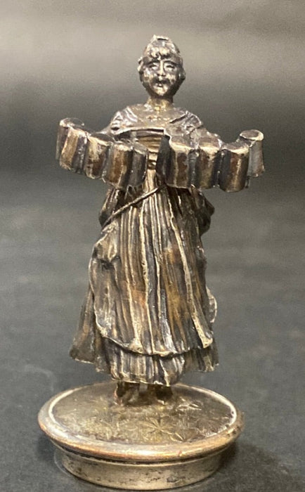 SILVER BARMAID FINIAL