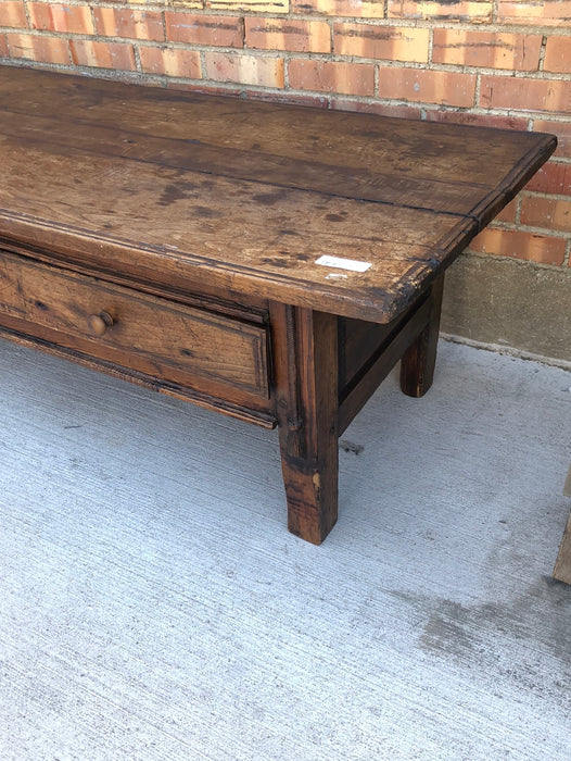 LOW EARLY 19TH CENTURY TABLE WITH DRAWER