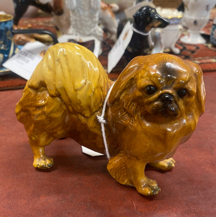 SMALL ROYAL DOULTON PORCELAIN PEKINGESE DOG