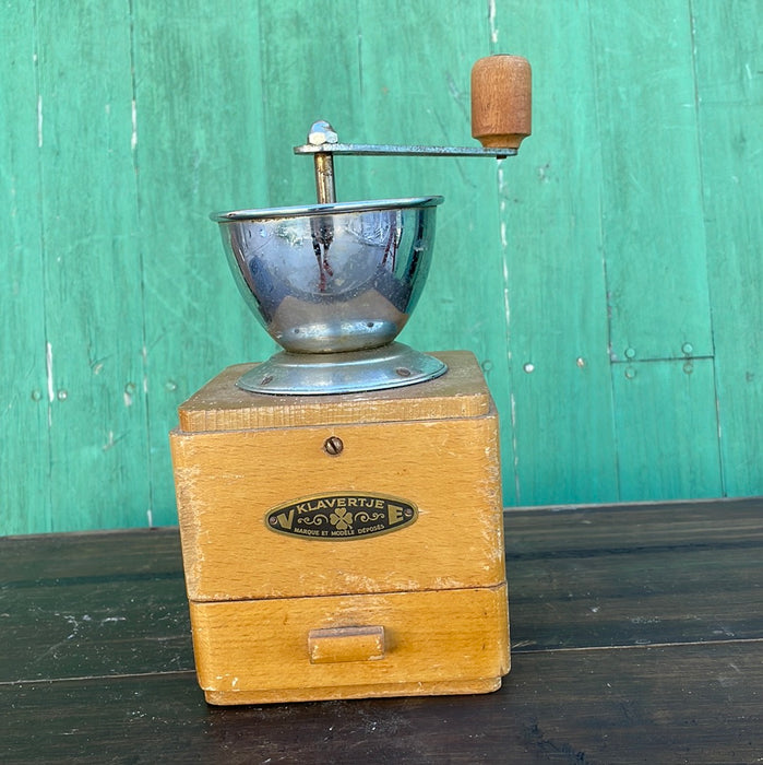 KLAVERTJE COFFEE GRINDER BEECHWOOD AND BRASS