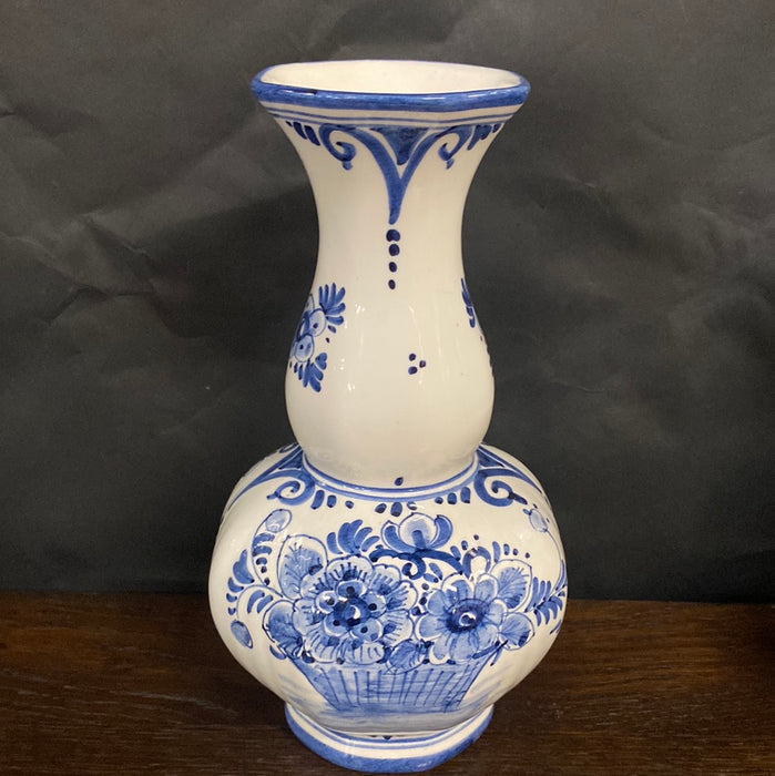 PAIR OF DELFT BULBOUS FLORAL BASKET VASES