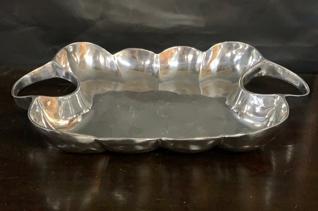 ALUMINUM TRAY WITH HANDLES