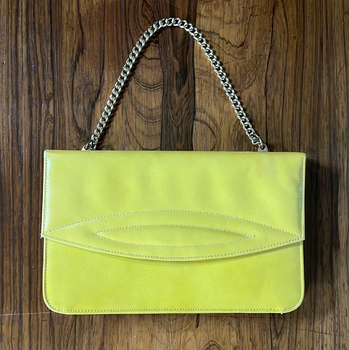 SMALL YELLOW PURSE WITH GOLDEN CHAIN