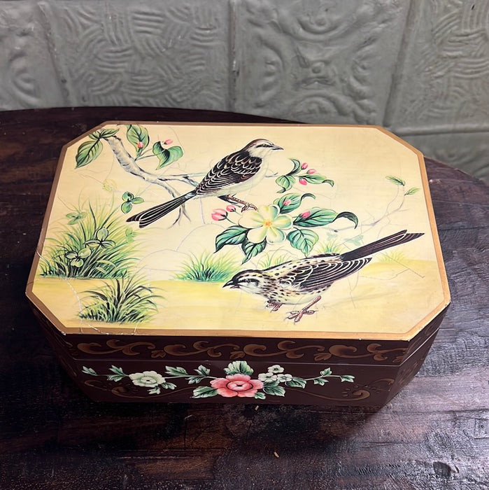 AS IS YELLOW ASIAN BOX WITH BIRDS