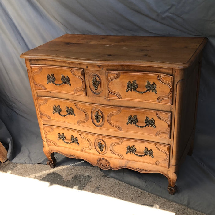 COUNTRY FRENCH OAK CHEST OR COMMODE