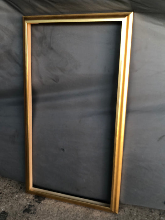 SIMPLE VERTICAL BRIGHT GOLD FRAME