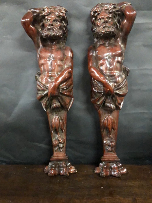 PAIR OF ALANTES PILASTERS