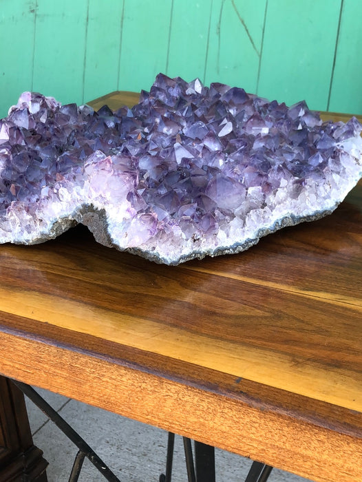 LARGE AMETHYST GEODE