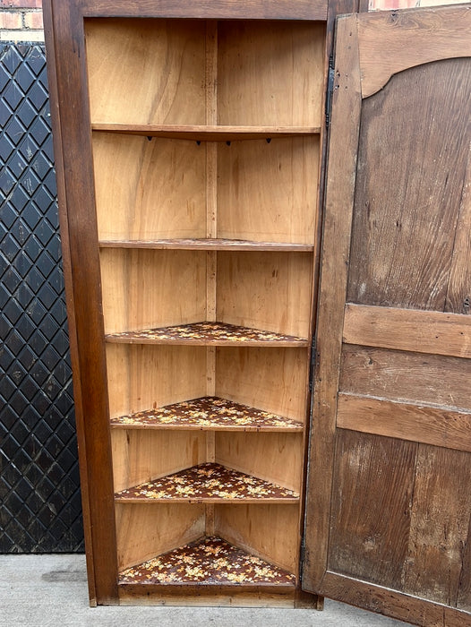 NORMANDY OAK CORNER CABINET