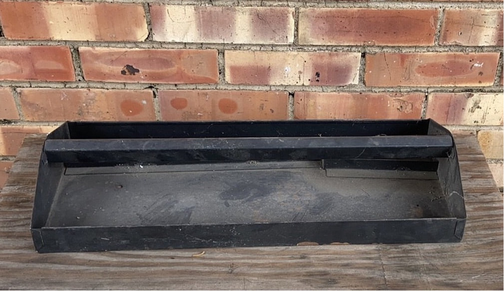 METAL INDUSTRIAL TOOL TRAY WITH HANDLE