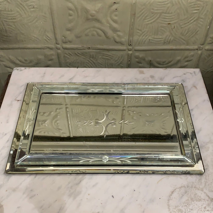 ETCHED BEVELED RECTANGULAR MIRROR TRAY