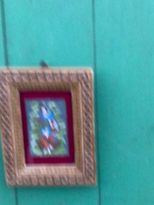 MINIATURE INDIAN PAINTING IN INTRICATELY INLAIND FRAME