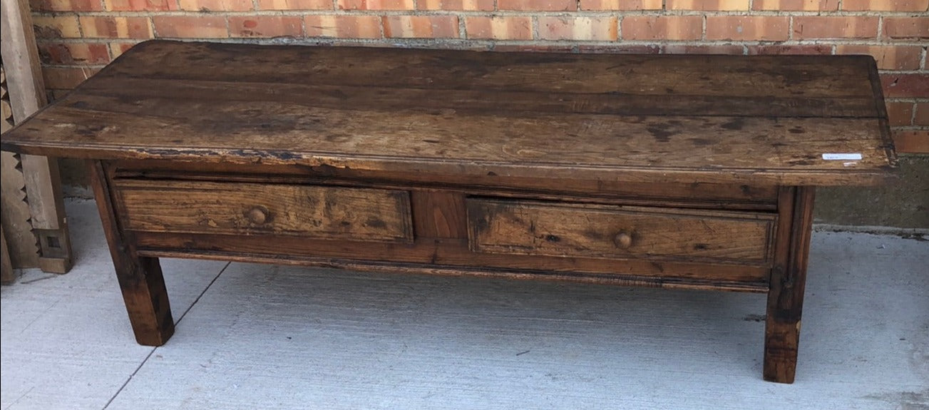 LOW EARLY 19TH CENTURY TABLE WITH DRAWER