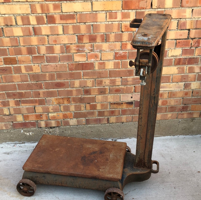 LARGE IRON PLATFORM SCALE
