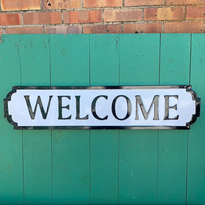 TIN WELCOME SIGN