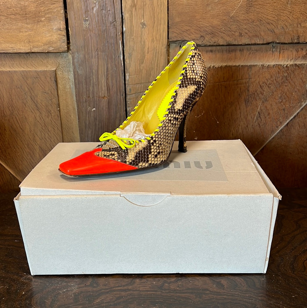 MIU MIU SNAKE WITH NEON ORANGE AND YELLOW PUMPS IN BOX