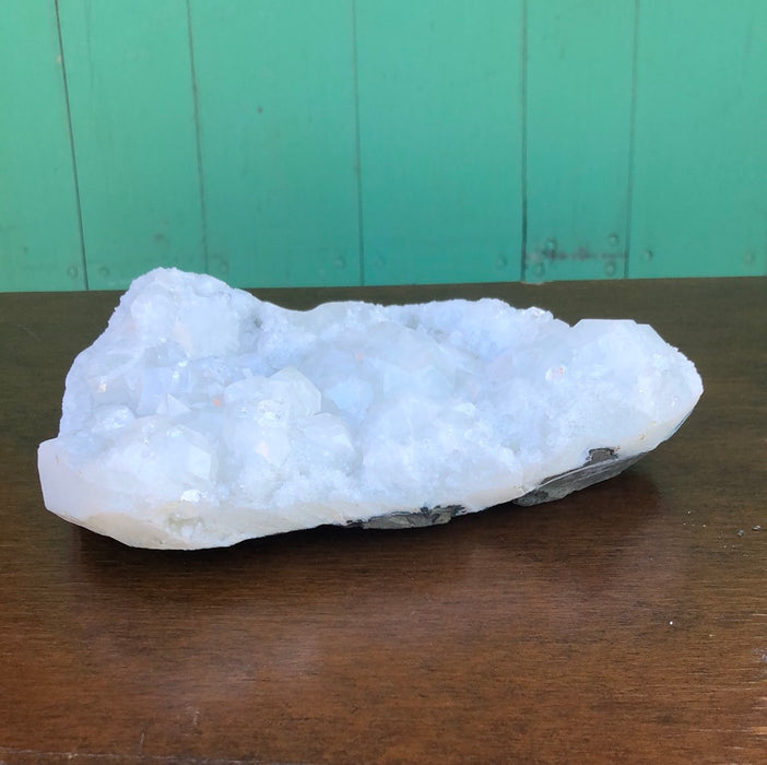 LARGE QUARTZ GEODE