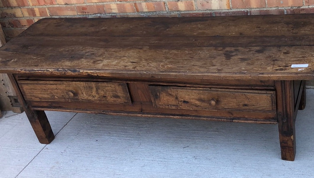 LOW EARLY 19TH CENTURY TABLE WITH DRAWER