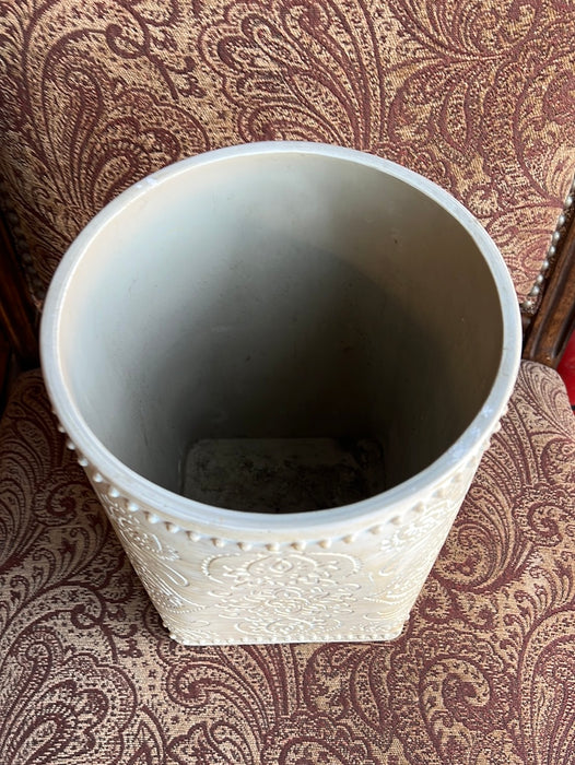 TERRA COTTA FLOWER POT - NOT OLD