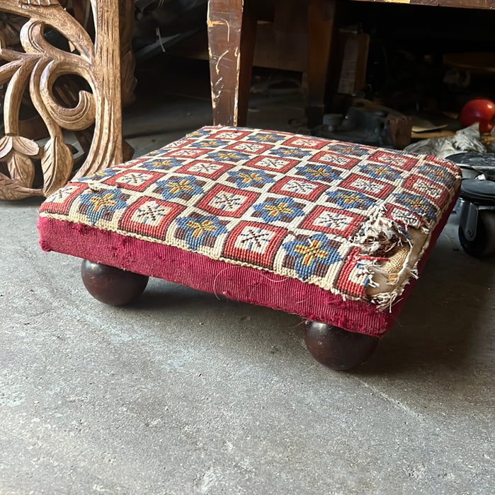 NEEDLEPOINT FOOT STOOL - AS FOUND