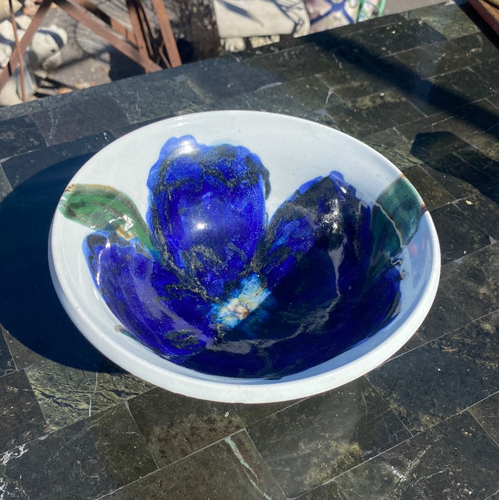 VIOLET FLOWER POTTERY BOWL