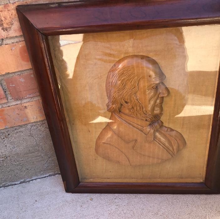SHADOW BOX WITH WOOD PROFILE