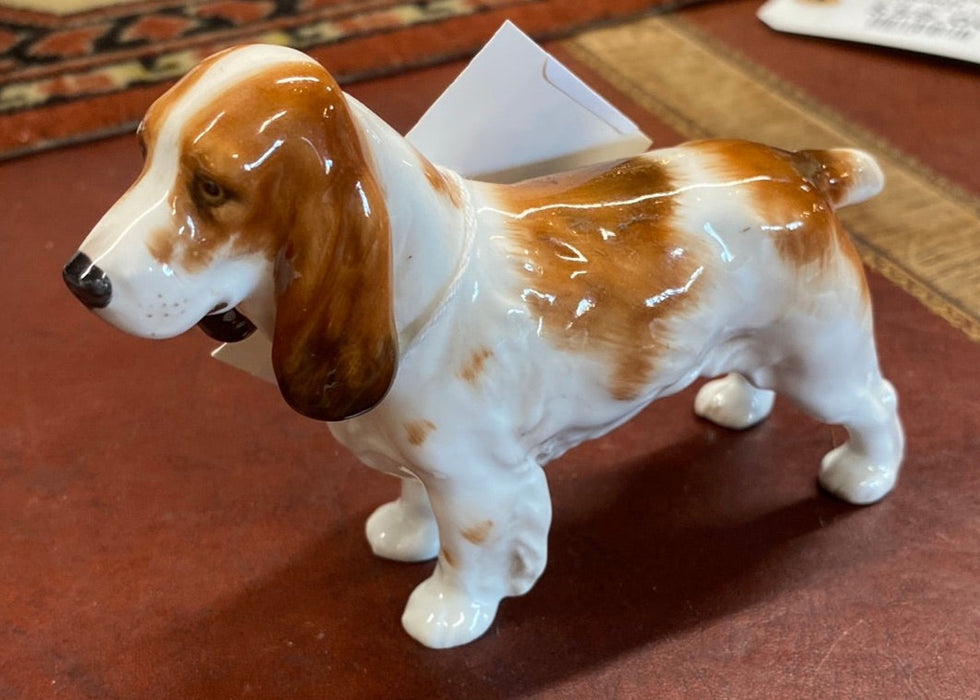 ROYAL DOULTON SPANIEL