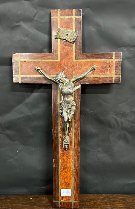 BURLED AND BRASS INLAID SPELTER CORPUS WALL CRUCIFIX