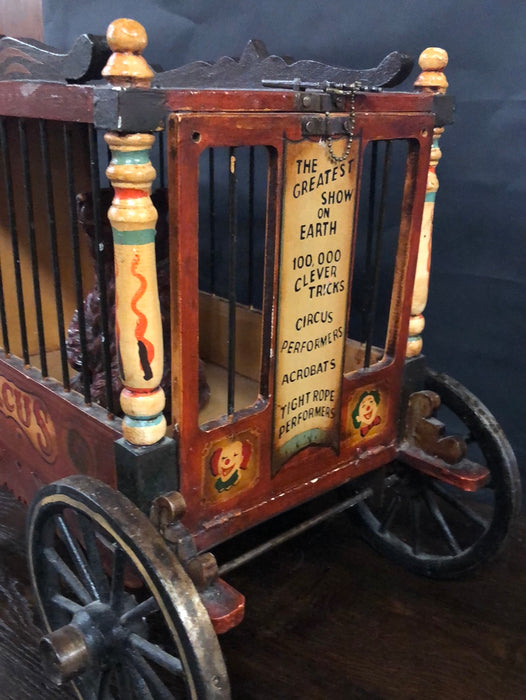 WOOD CIRCUS WAGON