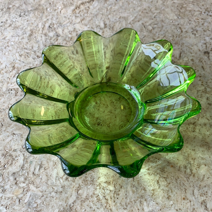 SMALL FLOWER SHAPED GREEN GLASS BOWL