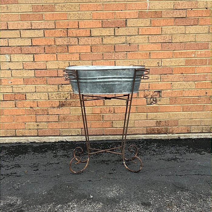 TIN AND IRON BEER COOLER OR PLANTER WITH STAND