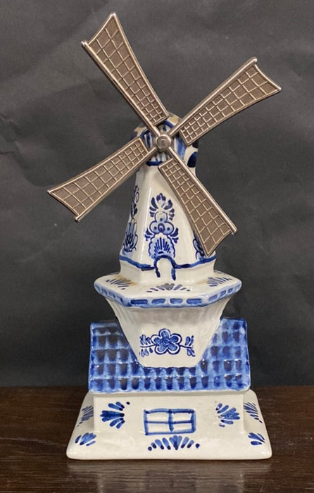 DELFT WINDMILL FIGURINE