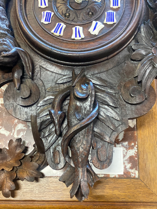 CARVED BOAR'S HEAD BLACK FOREST OAK CLOCK