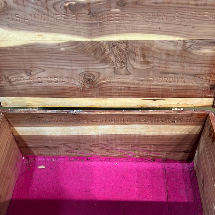 LARGE CEDAR BOX