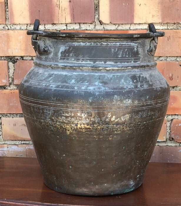 COPPER AND IRON HAND MADE POT