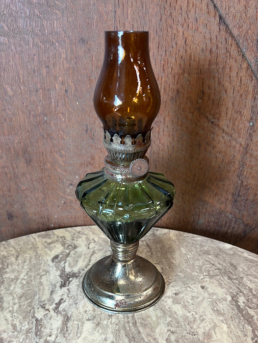 GREEN AND AMBER GLASS MINI OIL LAMP