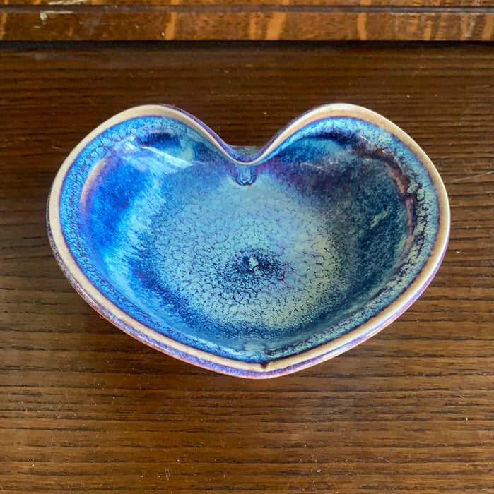 BLUE GLAZED POTTERY HEART SHAPED CATCH ALL BOWL