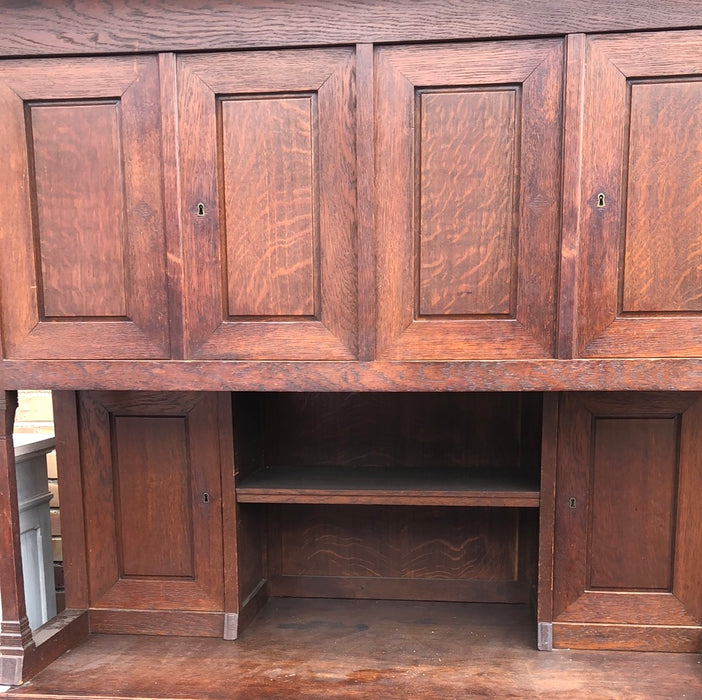 ARTS AND CRAFT OAK BUTLERS CABINET