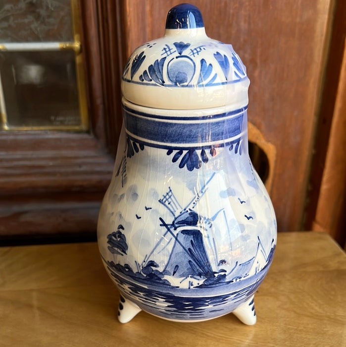 SMALL DELFT JAR WITH LID AS FOUND