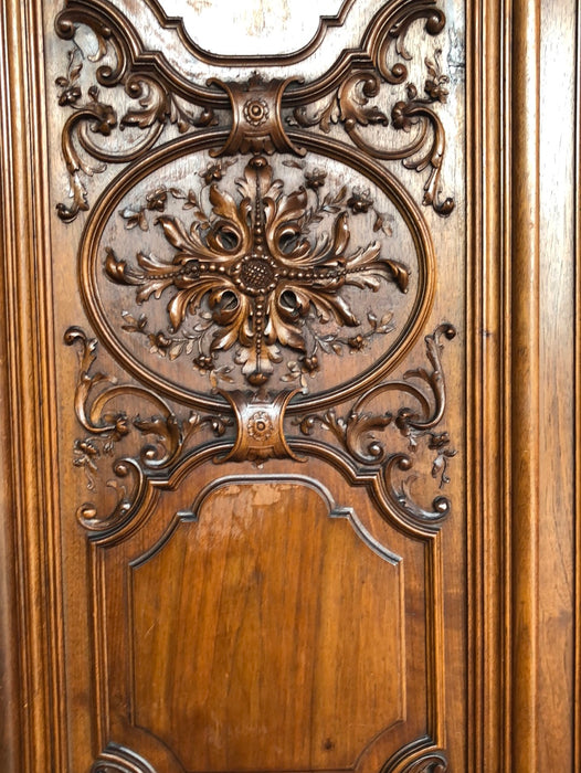 MAGNIFICENT CARVED LOUIS XV CUPBOARD