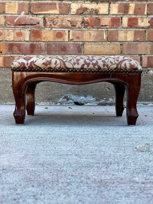 OAK FOOTSTOOL WITH UPHOLSTERY
