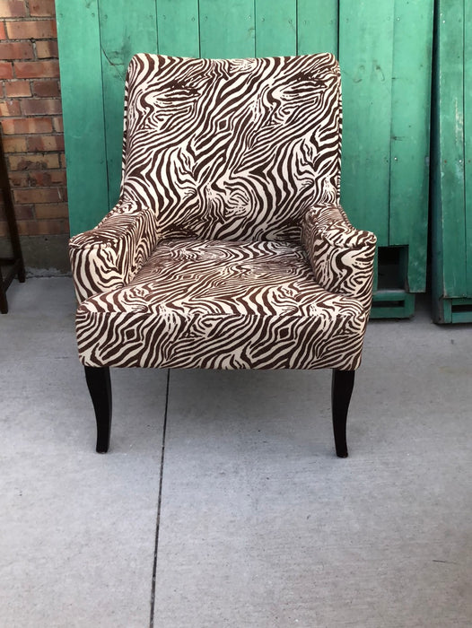 CONTEMORARY ZEBRA PRINT CHAIR