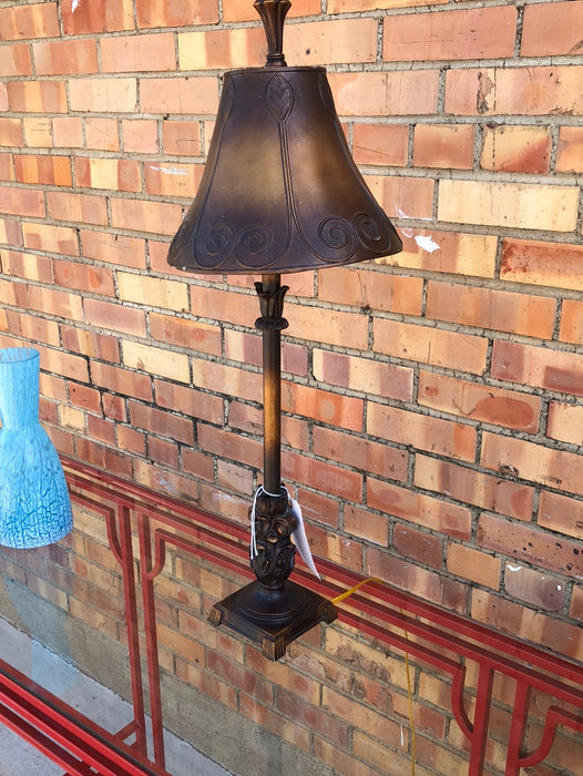 CONTEMPORY LAMP AS FOUND